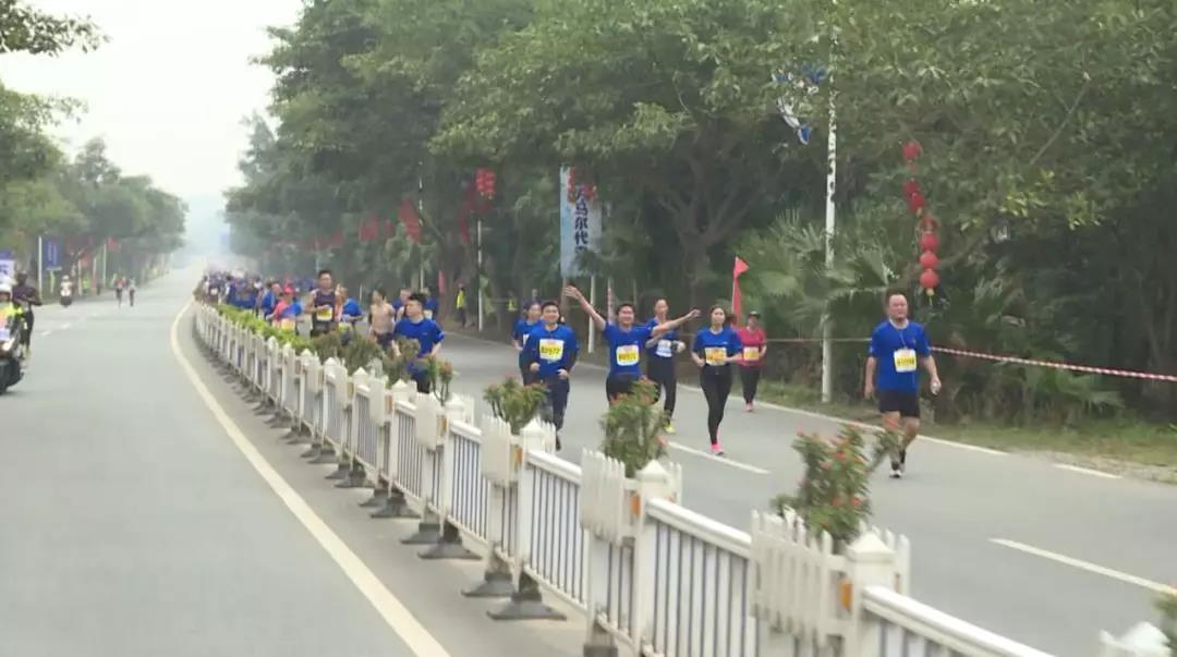 海陵岛环岛国际马拉松报名火热 报名人数近六千(图9)