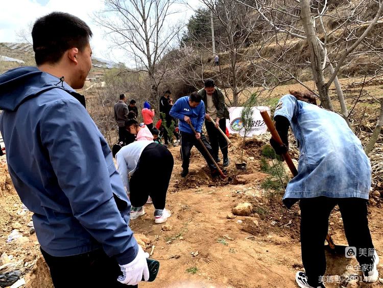 露营之家山西超越梦想徒步俱乐平顺洪岭村义务植树圆满结束(图2) 2.jpg