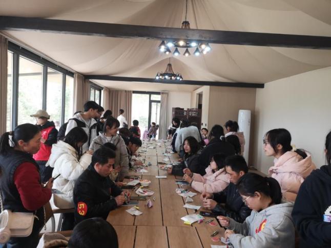 “青春环游记”点亮东兰五色文化旅游新名片【坡豪湖户外旅游目的地】(图10)