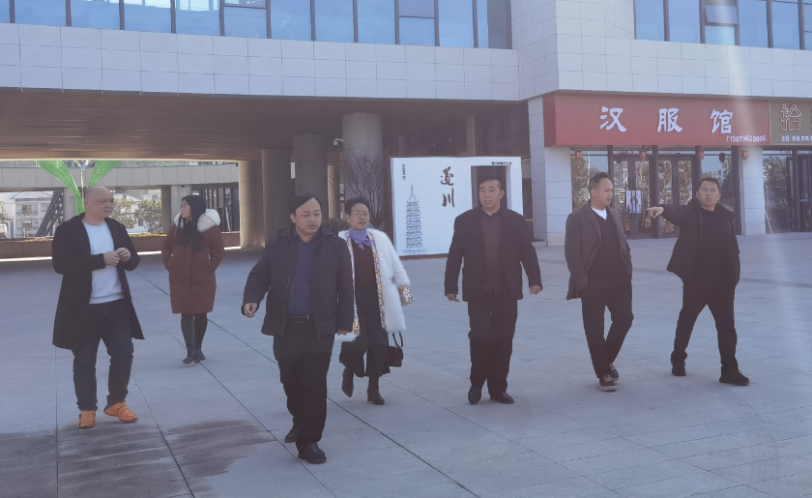 张明治率团队调研遂川,开展左安镇筑峰顶露营基地项目及遂川全域旅游运营策划工作(图5) 张明治率团队调研遂川,开展左安镇筑峰顶露营基地项目及遂川全域旅游运营策划工作(图5)