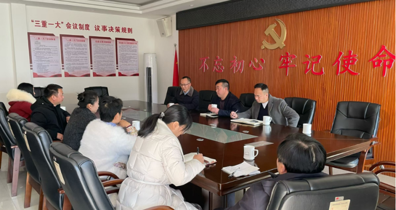 张明治率团队调研遂川,开展左安镇筑峰顶露营基地项目及遂川全域旅游运营策划工作(图4) 张明治率团队调研遂川,开展左安镇筑峰顶露营基地项目及遂川全域旅游运营策划工作(图4)