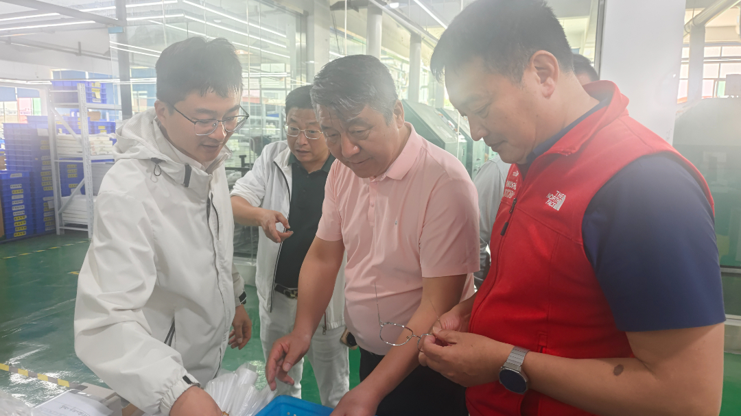 李守文受邀率队深入江西鹰潭考察调研文体旅产业生态：以“三链合一”破解“两长两短”(图3)